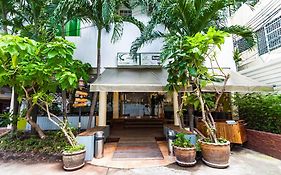 New Road Guest House Bangkok