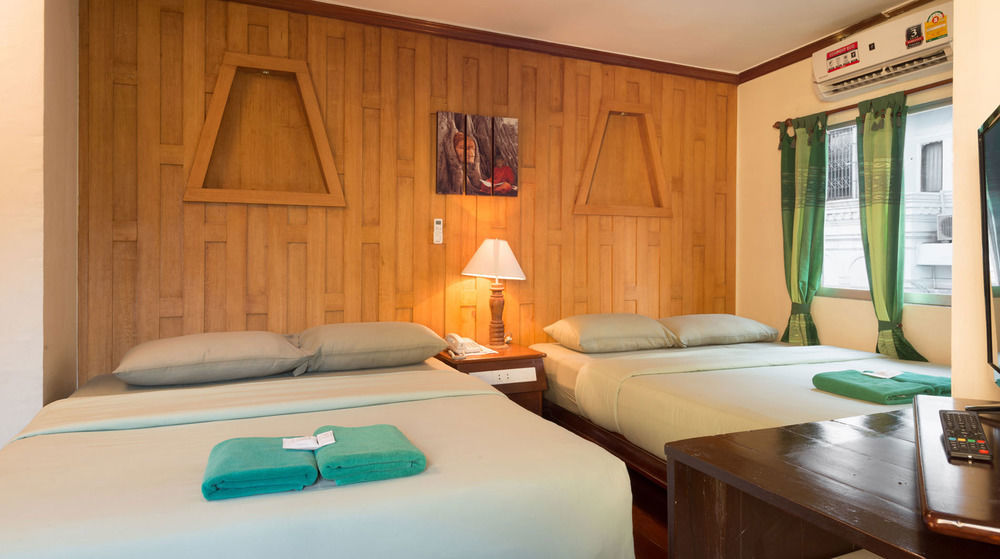 New Road Guest House Bangkok Exterior photo